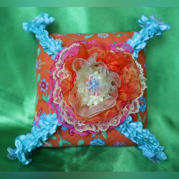 Hand Crafted VW Bug Gypsy Jar&Flower Power Pillow Set 60s Beachy Floral Aroma - Picture 10 of 13